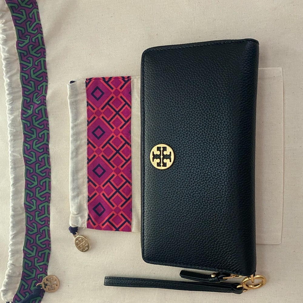 Tory Burch Wallet